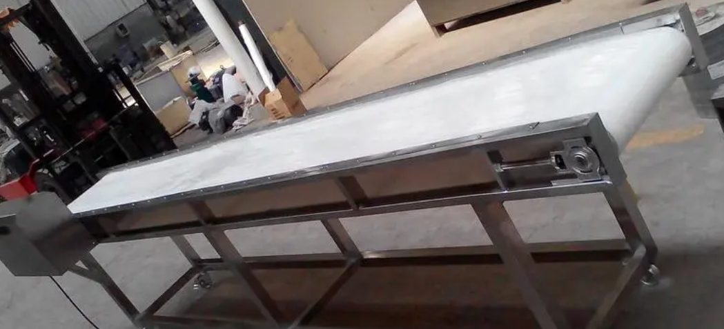輸送帶出現(xiàn)跑偏怎么辦？