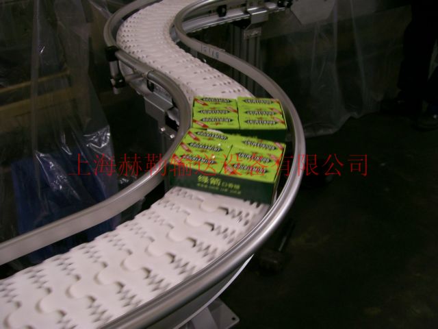 柔性鏈板能停止高精度的運動，其各鏈節(jié)的磨損伸長平均，能保持十分高的運動精度。